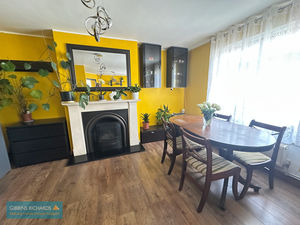 Dining Area- click for photo gallery